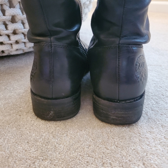 Vince Camuto Black Genuine Leather Boots Buckles Size 9 39 - Picture 5 of 11
